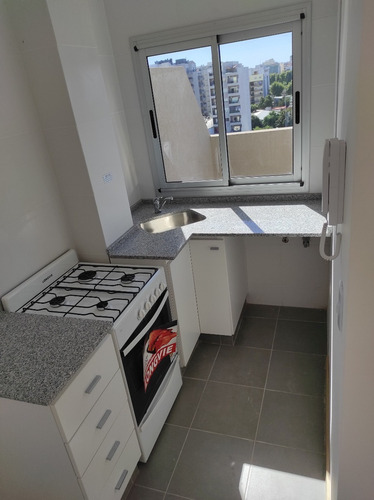 Imagen 4 de 10 de Monoambiente A Estrenar Impecable Para Dividir A 2 Amb