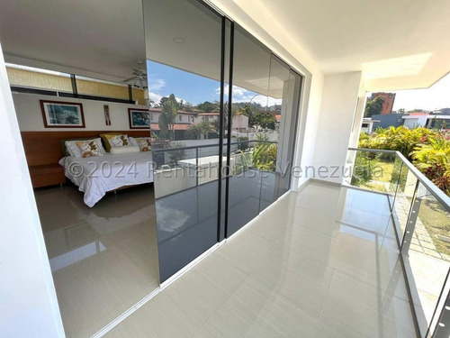 Se Ofrece En Alquiler Extraordinaria Y Hermosa Casa Quinta Ubicada En Lomas De La Lagunita