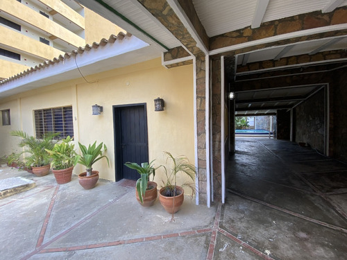 Imagen 7 de 8 de Alquileres Tucacas Morrocoy De Casas Y Apartamentos