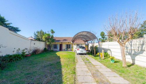 Imagen 3 de 30 de Venta Casa 4 Amb Con Amplio Parque En San Miguel