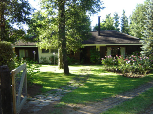 Casa Condominio Antupiren/subida Al Volcan A 0.6 Km Del Cruc
