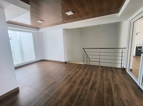 Apartamento En Renta Ubicado En La Av. Hispanoamericana