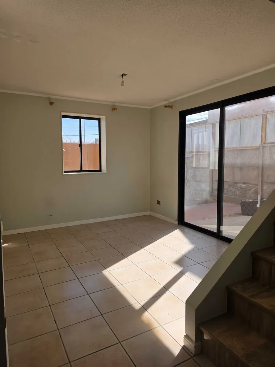 Imagen 1 de 25 de Moderna Casa En Venta Calama (130663)