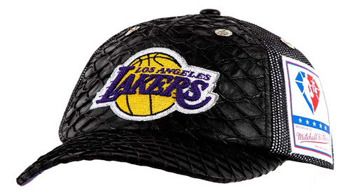 Mitchell And Ness Los Angeles Lakers Platinum Lux Trucker