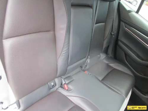 Mazda 3 GRAND TOURING LX 2500CC AT AA