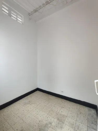 Casa En Arriendo En La Ceiba. Cod A28268