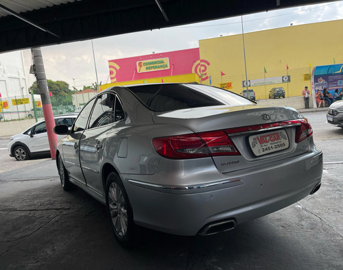 Hyundai Azera 3.3 MPFI GLS SEDAN V6 24V GASOLINA 4P AUTOMÁTICO