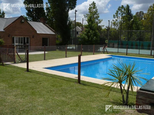 Imagen 10 de 10 de Mosquera Y Gallastegui - Excelente Duplex En Nuevo Pilar