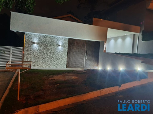 Imagem 2 de 15 de Casa Em Condomínio - Condomínio Villagio Capriccio - Sp - 602077