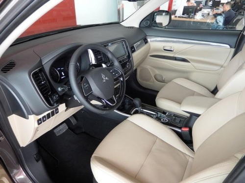 Imagem 8 de 12 de Mitsubishi Outlander Hpe-s 2.2 Di-d Awd, Oferta Exclusiva
