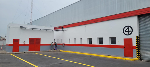 Alquiler De Depósito De 2000 M2 , San Andrés