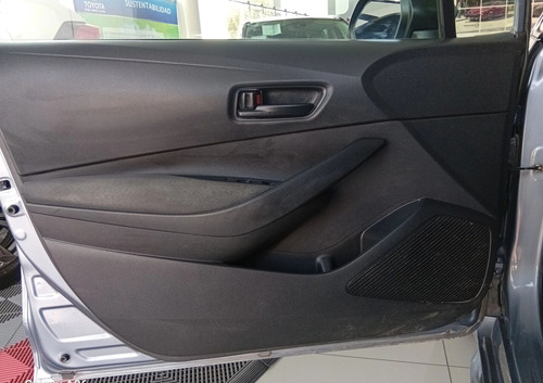 Toyota Corolla 1.8 Base At