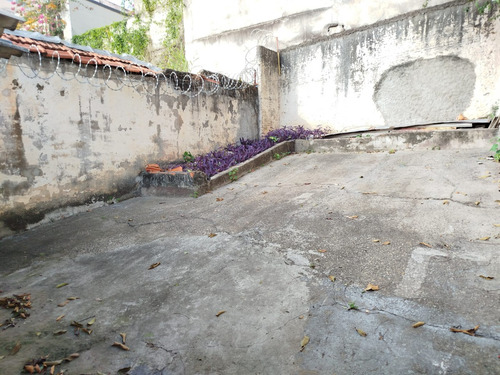 Amplo Sobrado Com 3 Dorms E 1 Suite