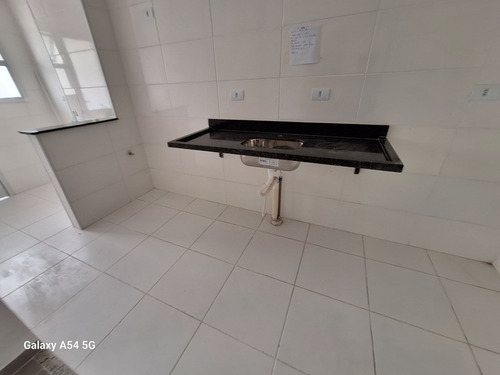 Apartamento 2 Dormitórios Com Vista Mar No Centro De Mongagua