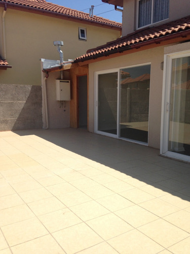 Cómoda Casa, En Bonito Sector De Buin 3d3b 1bod Est