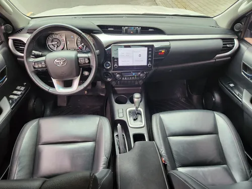 Toyota Hilux 2.4 Diésel 4X4