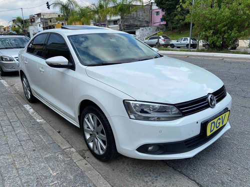 Volkswagen Jetta 2.0 Comfortline Flex 4p Tiptronic
