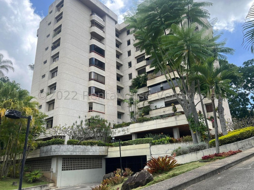 Bello Y Acogedor Apartamento En Venta Los Chorros Caracas, Posee Planta Eléctrica Y Pozo Profundo De Agua 23-12928