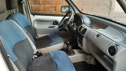 Imagen 3 de 15 de Renault Kangoo 1.6 2 Furgon Confort Cd Svt 1plc 2010