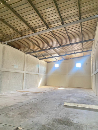 Alquiler De Nave Industrial En Villa Consuelo