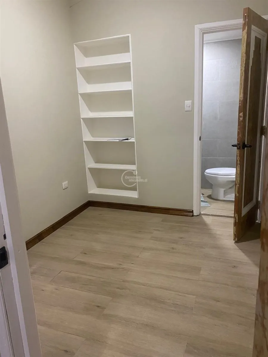 Imagen 3 de 12 de Depa U Oficina Venta Impecable 2 D 2 B Baquedano Ppw