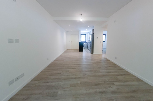 Imagen 24 de 29 de Departamento, Frente , Semipiso, Balcón Y Piscina Villa Del Parque A Estrenar