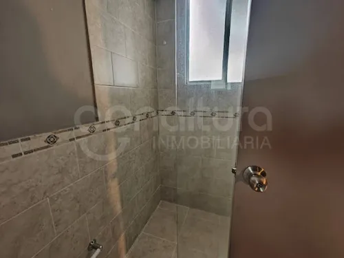 Apartamento En Arriendo Los Balsos 472-7028