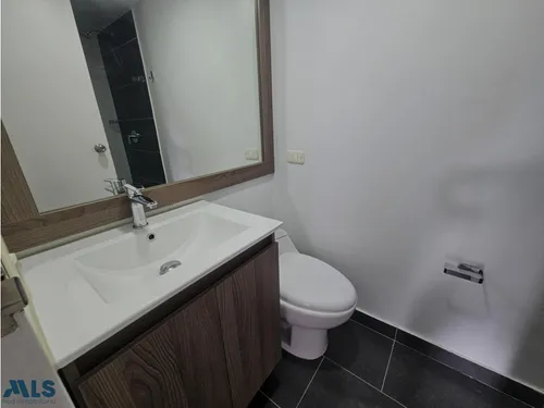 Amplios Espacios Y Excelente Ubicacion(mls#255253)