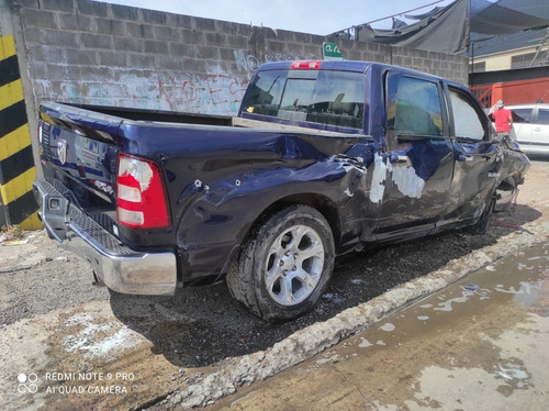 Dodge Ram 1500 Chocada Baja Carroceria