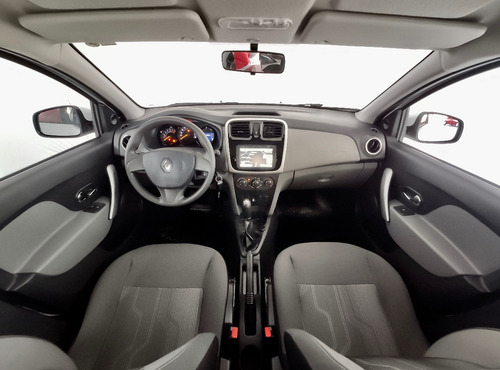 Imagem 2 de 15 de Logan Expression 1.6 2017 Completo Apenas 42.000km