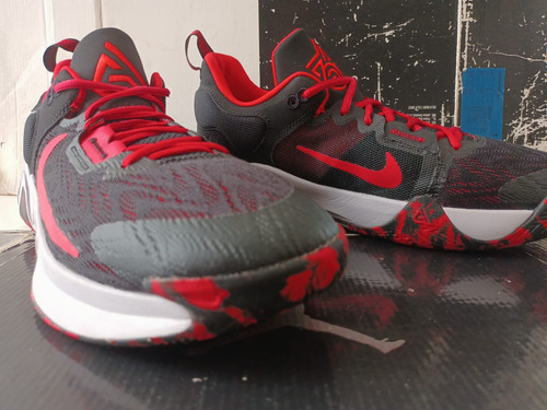 Tenis Giannis Immortality 2 Bred (29.5cm) React Chicago Mvp