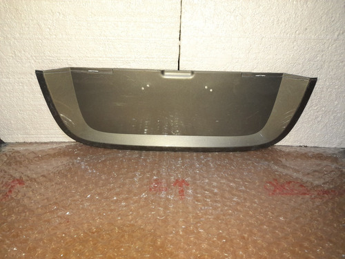 Moldura Portaplaca Chevrolet Equinox 05-06 Usada Original