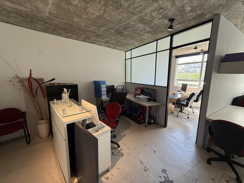 Oficina En Venta En Colegiales