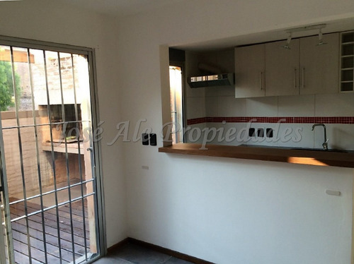 Imagen 2 de 14 de En Venta Duplex Colonia Del Sacramento