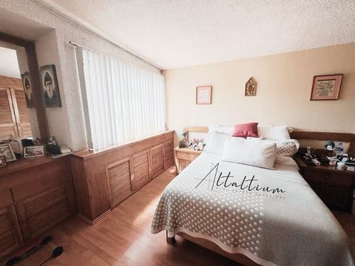 Casa En Venta En La Colonia Misiones En Naucalpan, Edoméx. Condominio Ubicado Entre Av. Misión De San José Y Misión De Santo Tomás. 151- Alc-ru