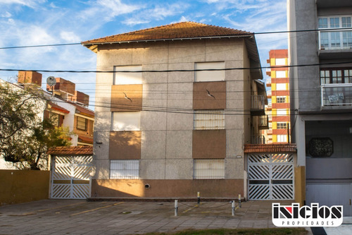 Departamento San Bernardo: Machado Nº 40, 2° Piso, Uf. 11, E/ Av. Costanera Y Chiozza - C644 