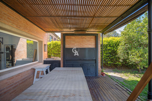 Casa En Venta En Mayling C.c Al Golf