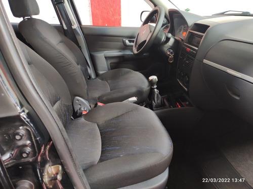 Imagem 6 de 7 de Fiat Palio Weekend 1.4 Elx Flex 5p Preto 2007
