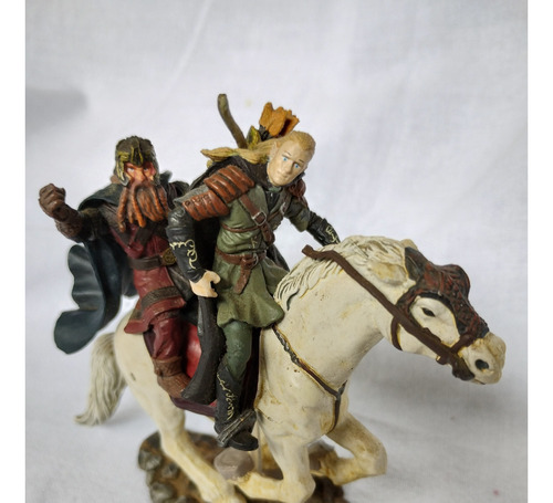 Figura De Acción Legolas Y Gimli En Un Caballo Blanco. Lotr.