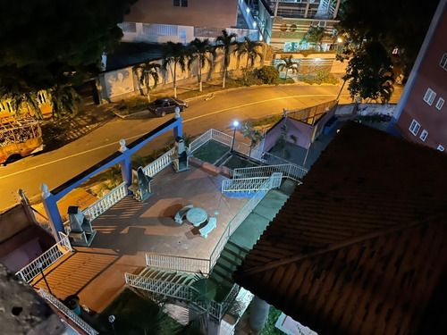 Imagen 12 de 12 de Apartamento Ph En La Guaira Tanaguarena