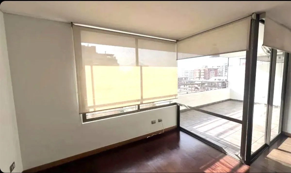Imagen 3 de 29 de Bello Depto. En Venta De 3d Y 2b Con 2 Estac En Providencia