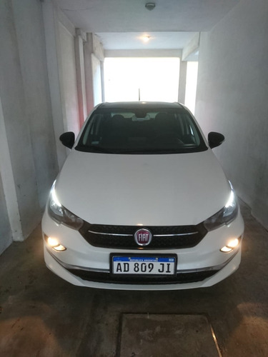 Fiat Cronos 1.8 Precision Pack Premium