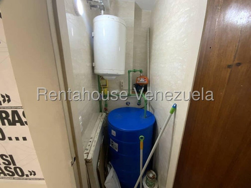 Se Ofrece En Alquiler Acogedor, Comodo E Iluminado Apartamento Ubicado En Colinas De Bello Monte