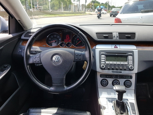 Volkswagen Passat 2.0 Fsi Luxury Tiptronic 2009