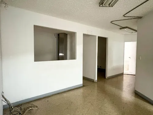 Bodegas En Arriendo Perpetuo Socorro 643-3871