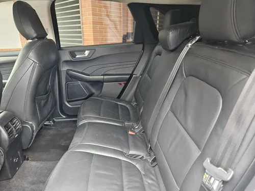 Ford Escape Hibrid