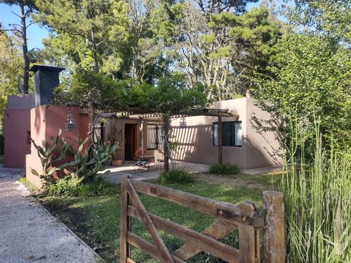 Casa En La Caleta