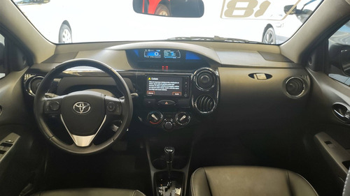 Imagem 7 de 10 de Toyota Etios 1.5 Xls 16v Flex 4p Automático