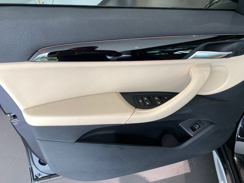Bmw X1 X-line 2016 2.0 Turbo Activeflex Automático Preto