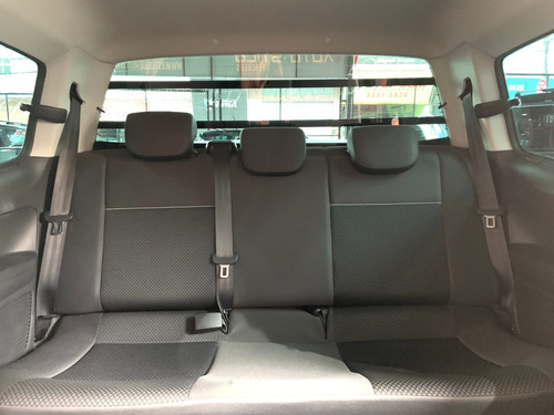 Imagem 11 de 12 de Volkswagen Saveiro Robust 1.6 Msi Cd (flex)